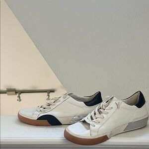 Dolce Vita Zina Sneaker